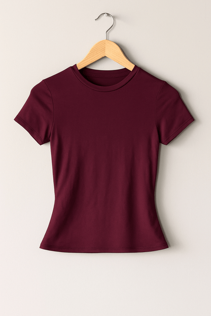 Laila Crop Top mit Rundhals Kurzarm